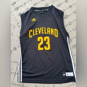 Adidas LeBron James Jersey - youth large